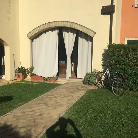 Apartment Indipendente Presso Villaggio Demetra *
